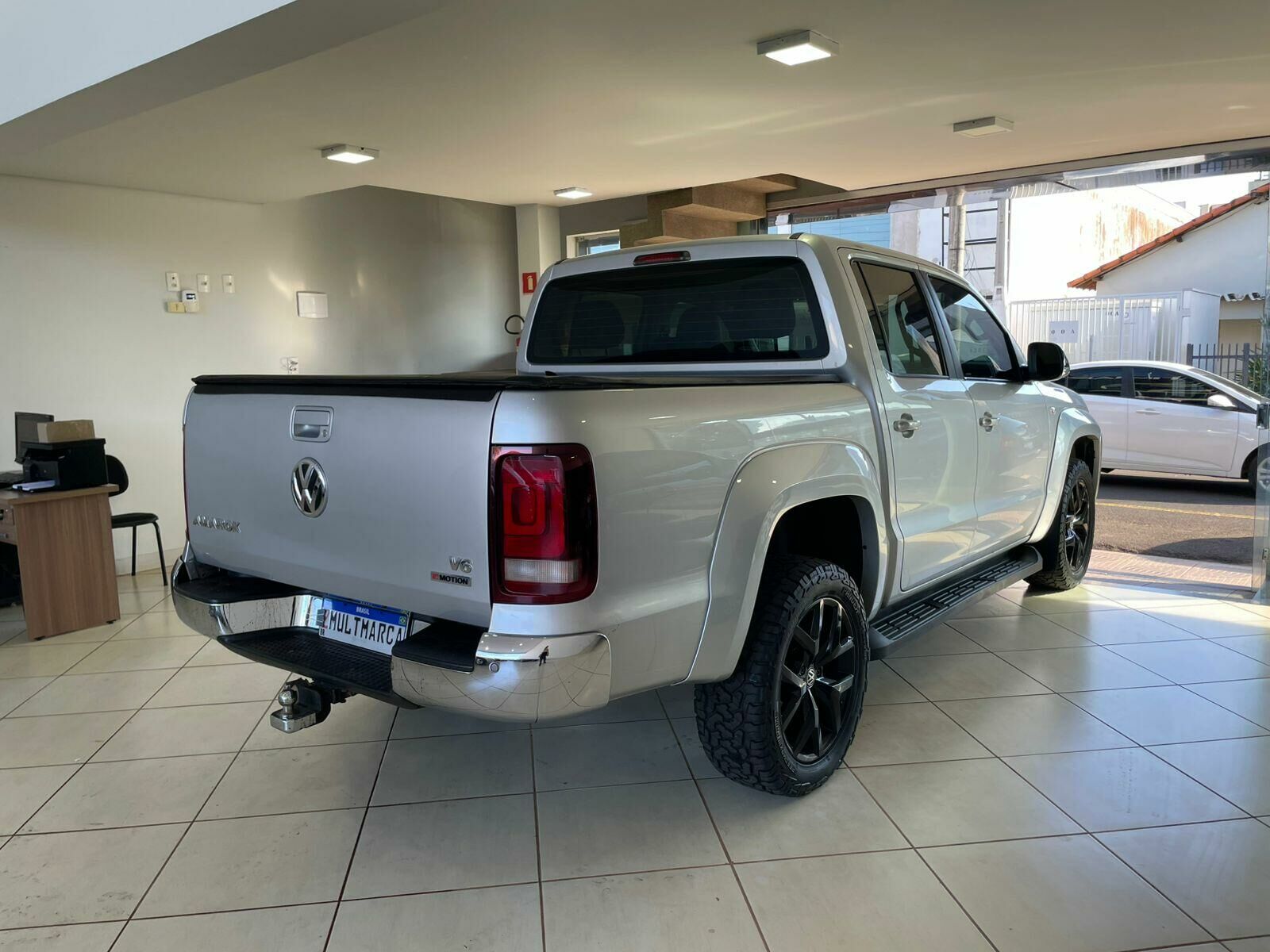 Imagem do veículo  VOLKSWAGEM AMAROK HIGHLINE V6
